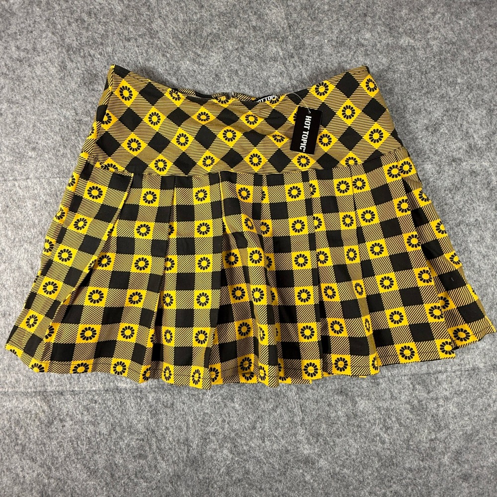 NWT Hot Topic Pleated Mini Skirt Womens LG Yellow Black Floral Checkered Grunge